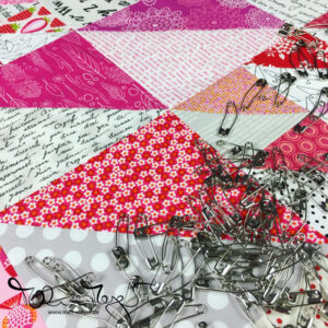 Pink HSTs Quilt | mell-meyer.de